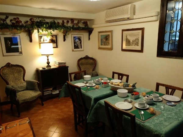 Albergo Al Gobbo image 10